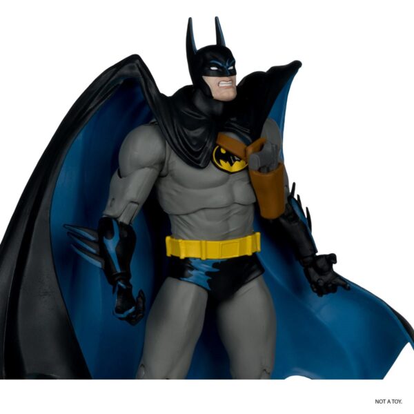 DC McFarlane Collector Edition Wave 10 #34 Batman Year Two Version 7-Inch Scale Action Figure - Image 5