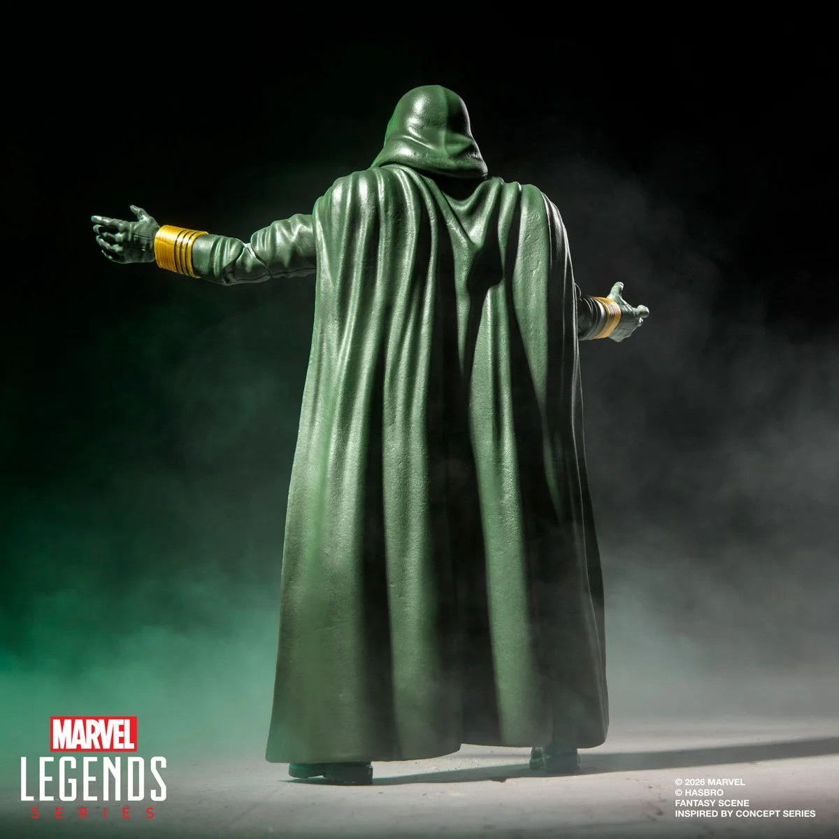 Avengers: Doomsday Marvel Legends Lord Doom 6-Inch Action Figure - Image 5