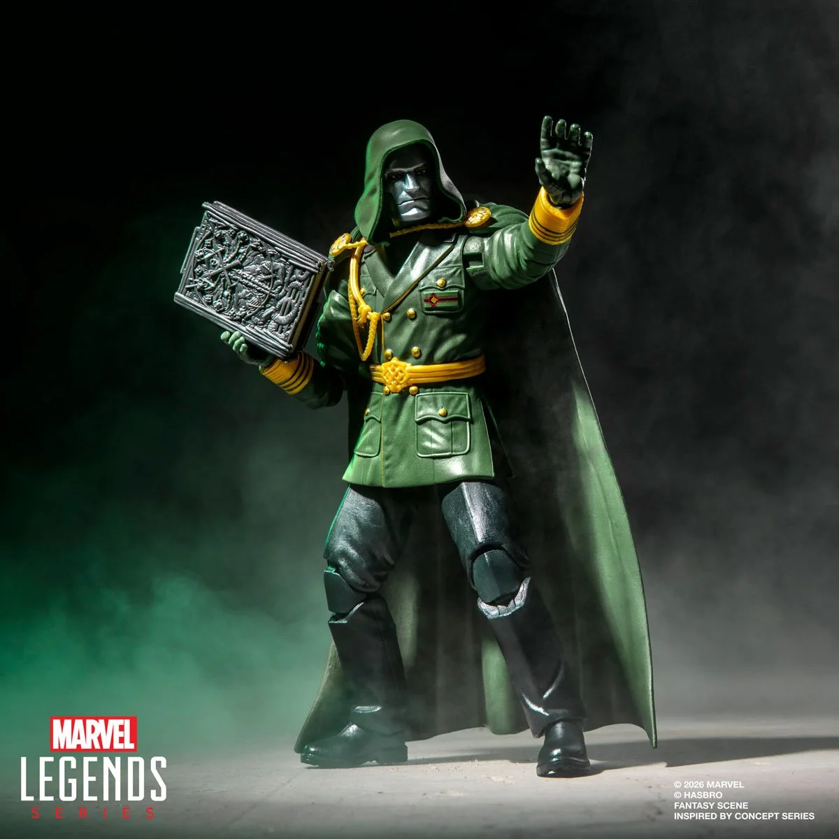 Avengers: Doomsday Marvel Legends Lord Doom 6-Inch Action Figure - Image 6
